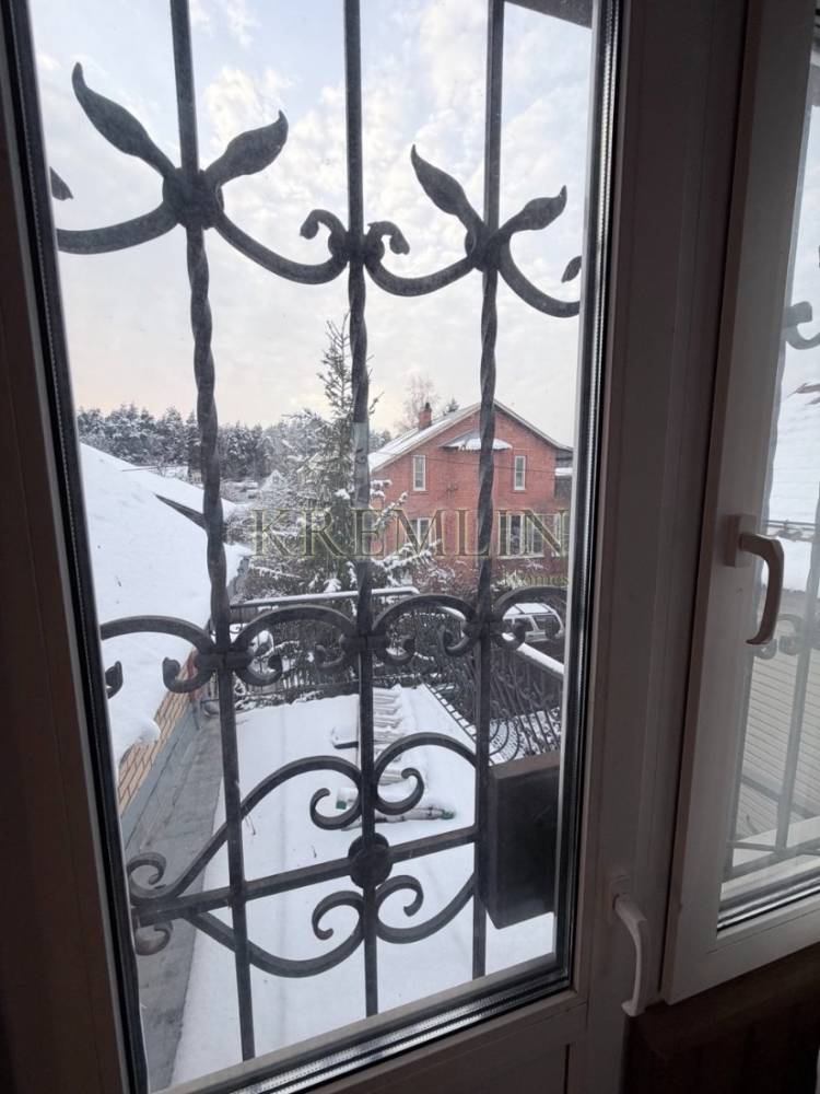 5258181547301473920_121