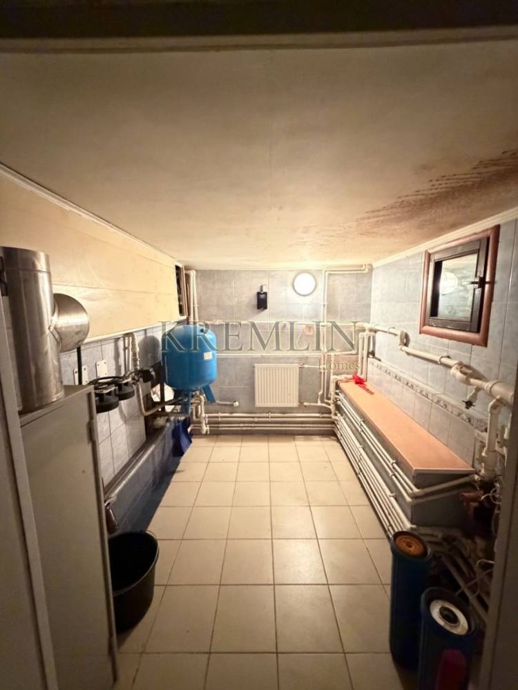 5267092230051140177_121