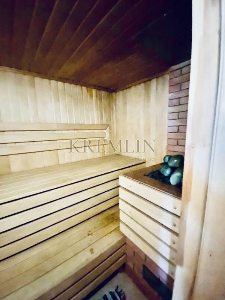 5267092230051140216_121